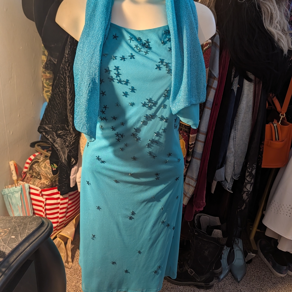 Elegant Blue Midi Dress